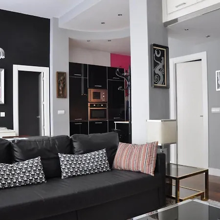 Loft En Begona Junto Al Casco Viejo By Urban Hosts Bilbao
